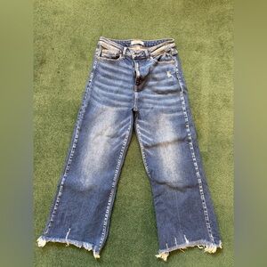 Zenana Cropped Jeans Size 29